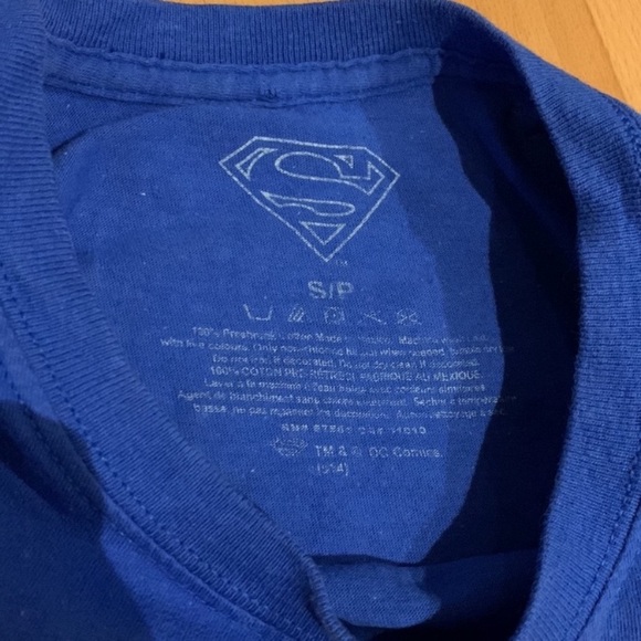 Superman/woman Blue Short Sleeve Tee - size S - Picture 5 of 12